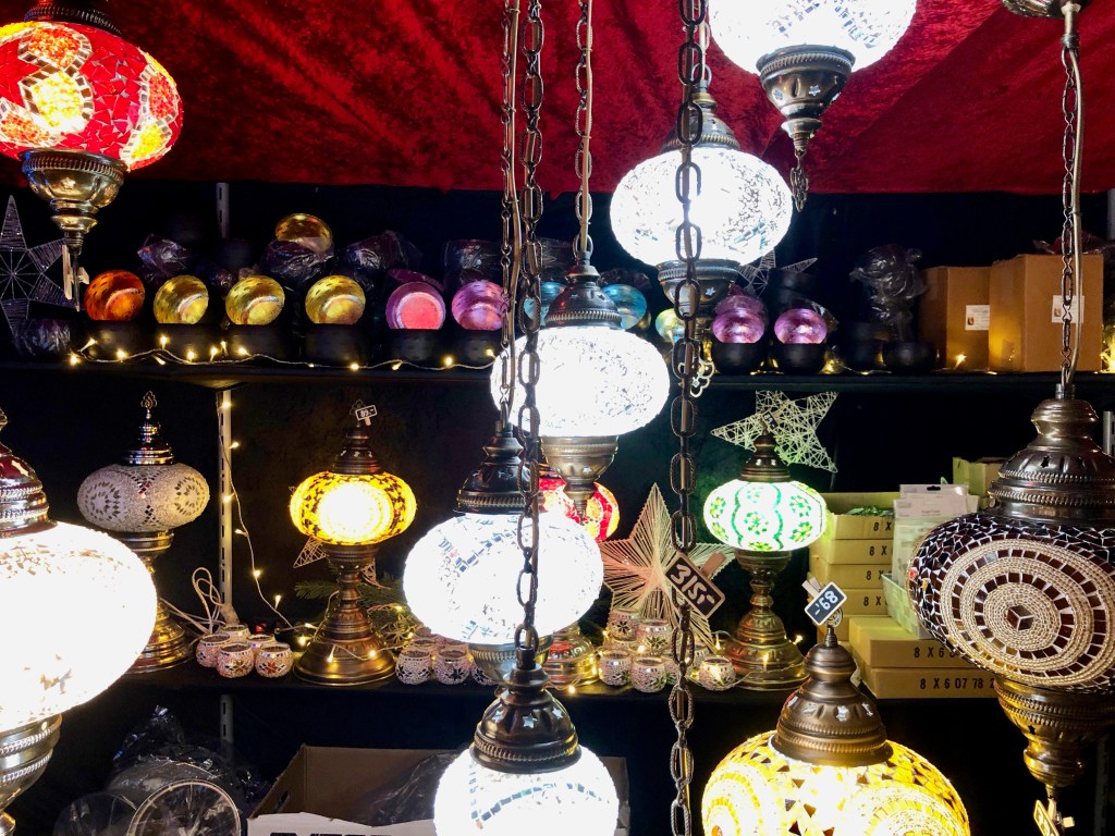 Christmas market, weinachtsmarkt ulm mintser, Ulmer muenster, ulm, baden wuertemmberg